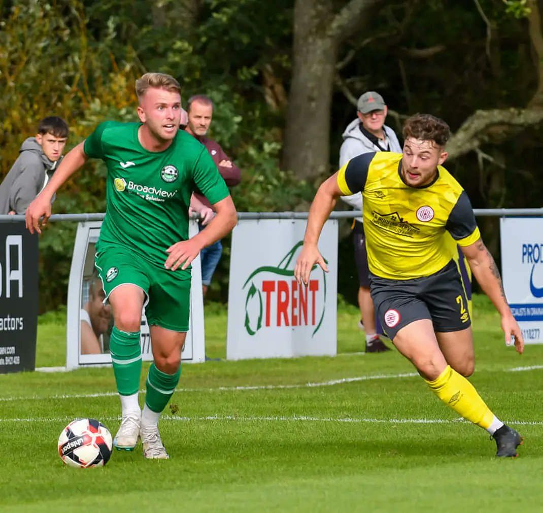 Ham_RecFC's tweet photo. 𝐈𝐬𝐮𝐳𝐮 𝐅𝐀 𝐕𝐚𝐬𝐞 🏆

As we look forward to Saturday's FA Vase game, here's our journey so far:
𝗛𝗮𝗺 𝗥𝗲𝗰 𝟱-𝟭 𝗙𝗮𝘄𝗹𝗲𝘆 𝗔𝗙𝗖
𝗛𝗮𝗺 𝗥𝗲𝗰 𝟱-𝟮 𝗕𝗼𝘂𝗿𝗻𝗲𝗺𝗼𝘂𝘁𝗵 𝗙𝗖

#IsuzuFAVase #UpTheRec https://t.co/pnfOfn4WMi