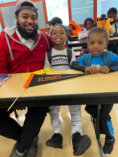 Trevitt's "Pull Up with Dads" event was a major hit! Fathers read and completed a scavenger hunt with the #TogetherWeReadCCS Highlights magazine. A shoutout to our partners at the Urban Family Development Center as 40+ community champions supported our school. #OurCCS