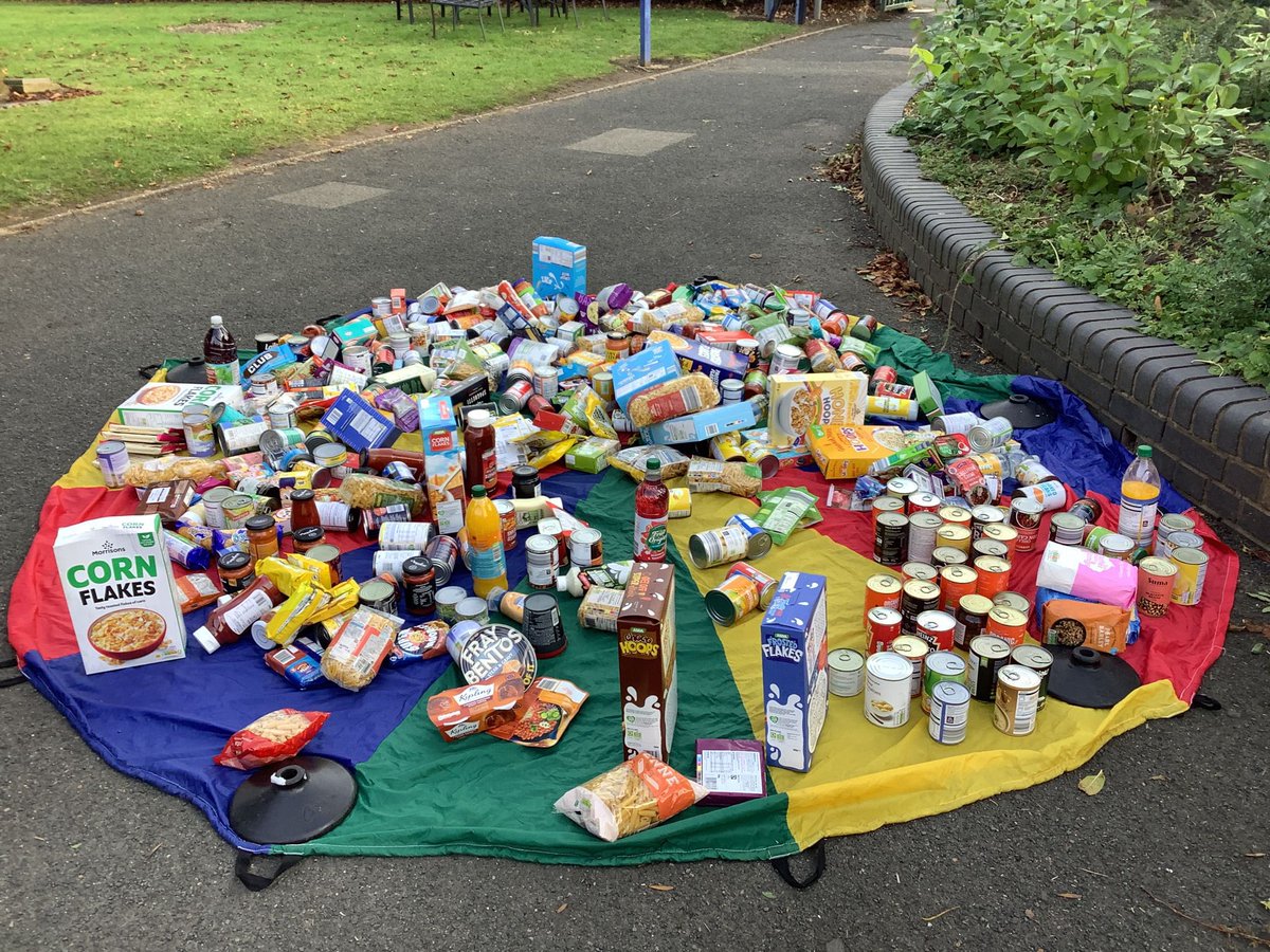 A huge thank you to everyone at Hurst Green Primary School for your kind and generous Harvest donations. We were able to collect the hoard today and bring it back to the pantry for sorting.
Thank you for helping us to help our community.