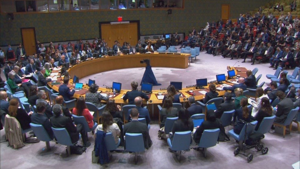 Silva22007033's tweet photo. EUA veta resolução do Brasil que não apoia o DIREITO DE ISRAEL se defender. EUA e Israel estão certos. Os bombardeios são um 'sucesso', vários comandantes Terroristas mortos. Vá o PT se lascar com seu blá blá blá 'humanitário'
#HamasTerrorists #Gaza #jiha https://t.co/PwQBFbFYVD