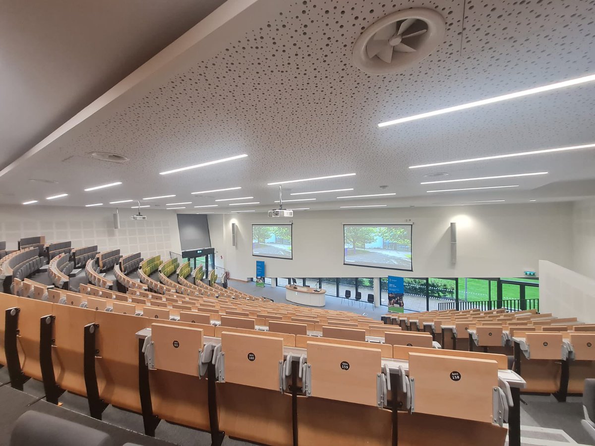 WexCBS's tweet photo. A small group of 6th years visited UCD today for a talk about Courses & College Life & a Campus Tour.... & we even bumped into some familiar faces along the way too. #UCD #campustour #PPA #collegelife #thinkingahead #makingfutureplans https://t.co/pWIvHz4tPz