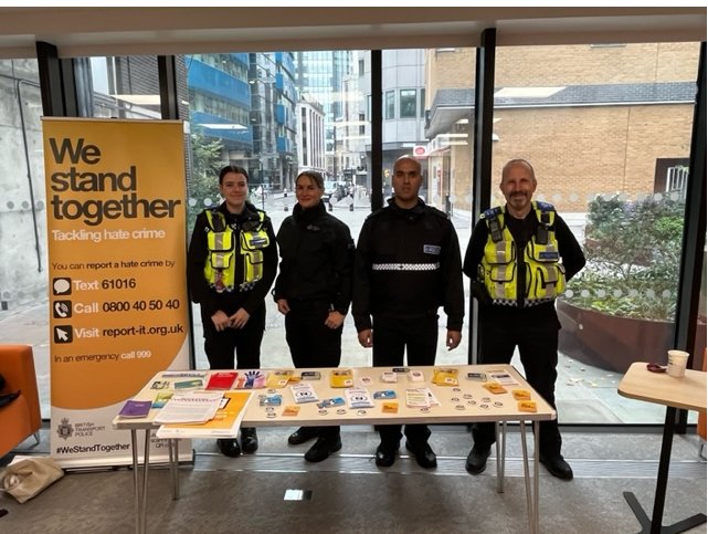 Our officers today were engaging with the local community and spreading awareness on how you can report hate crime If you experience or witness hate crime on the network, you can report it to us via: 📲 Text 61016 📞 Call 0800405040 🤳 App: Railway Guardian ☎️ Emergency 999