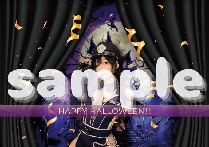 ハロウィンオリシャンのデザインが上がってきたので告知！ 1.2枚目がオリシャンのボトルデザイン 2.3枚目は同じ写真を使った私の手作り事前予約特典のポストカードになります！ ①が￥30,000 ②が￥50