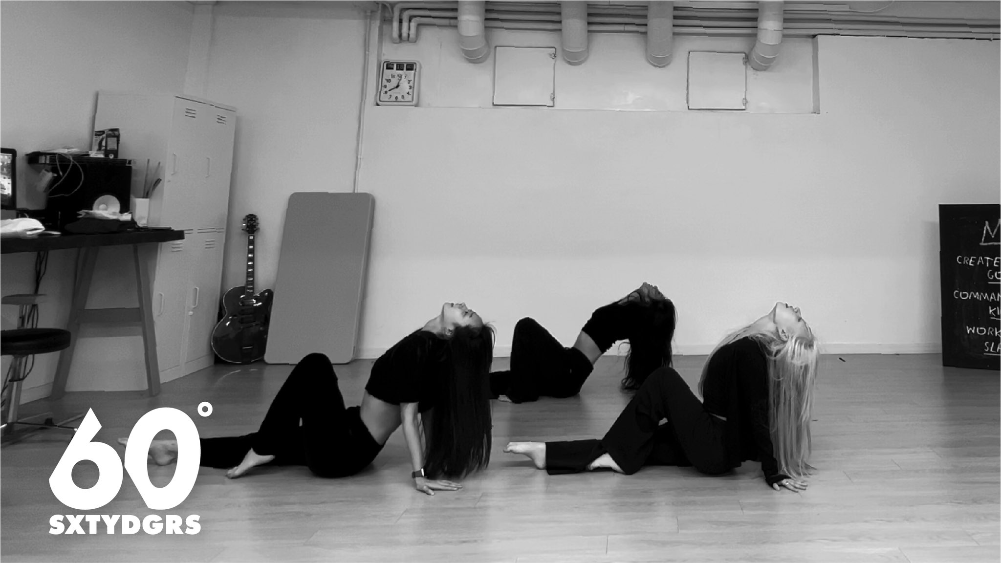 F8vu28RbcAEEEc5?format=jpg&name=large