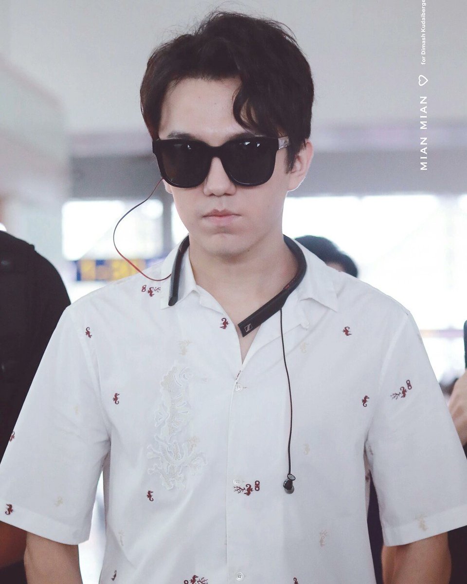WhiteOmir's tweet photo. @Fanclub_phoenix @dimash_official WORTHY SON OF KAZAKHSTAN
Dimash è senza dubbio il mio cantante preferito.  In tutto quello che faccio, lo ascolto sempre e sostengo pienamente l'idea che sia il miglior cantante del mondo.
#DudaraiByDimash #DimashQudaibergen #UniqueVoice https://t.co/QjbNKiBYQV