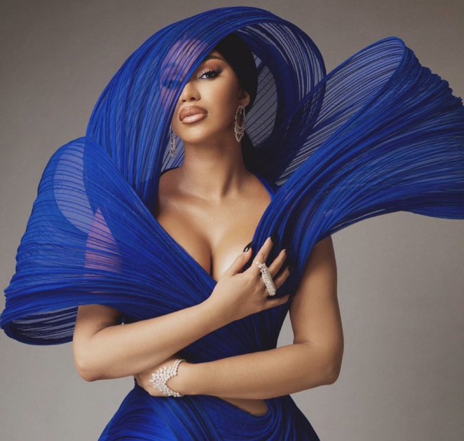 USRadioUpdater's tweet photo. .@iamcardib is expected to extend her record for the most #1’s in US Urban Radio (Mediabase) chart history this week (16).

Additionally, Cardi will tie @sza for the most #1’s on the chart this year (so far). https://t.co/hFhylqQtWg