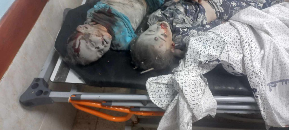 hamad_alnajjar's tweet photo. Her yerde paylaşalım Gazze'de katliamlar durmuyor bu olay daha şimdi oldu. Gazze'nin güneyindeki Han Yunus kentinde bir eve düzenlenen hava  saldırıda 7'si çocuk 9 şehit oldu.

Gazze'nin sesi olun bunu paylaşın https://t.co/OArm5nfbyS