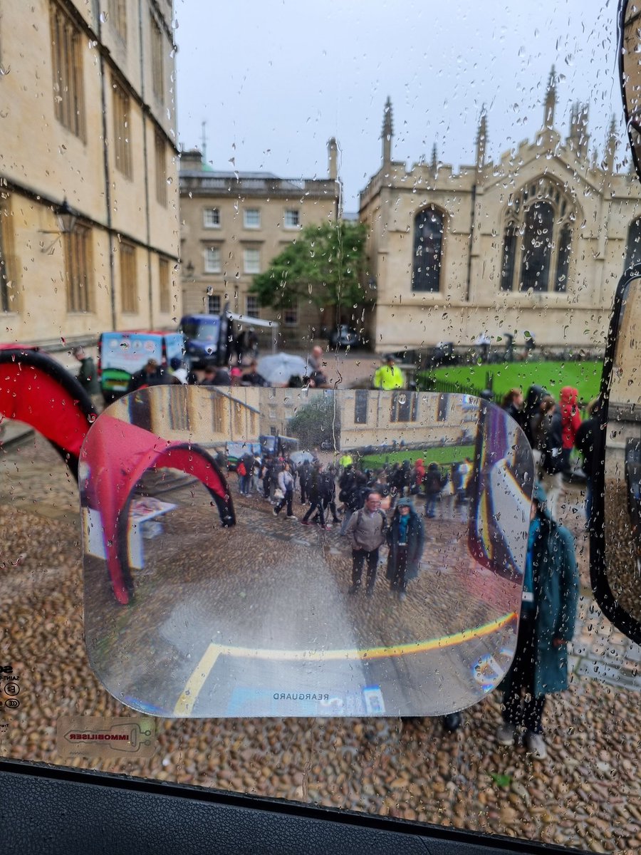 Great job by <a href="/UniofOxford/">University of Oxford</a>  at it's Vision Zero event for freshers today - chance to get bike registered, free servicing, training, lights and lock and see the inside of a HGV cab (&amp; its blind spots)

Uni &amp; city council also trying to improve HGV vision standards via <a href="/CLOCS/">CLOCS</a>