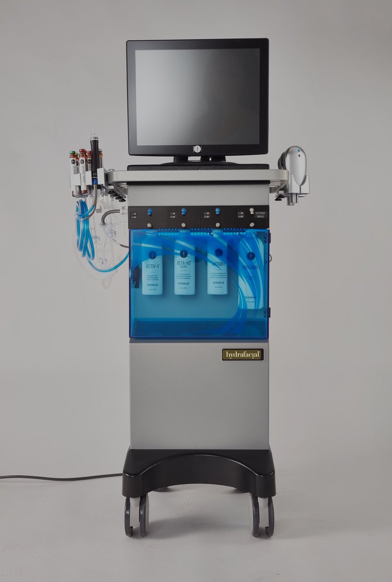 bulutkarayaka's tweet photo. @feyzaltun Ozellikle bu Dipoface orjinalinden kopya. Ürünün orijinali Amerikalı Hydrafacial firmasınındır. https://t.co/WdttM5yMzc
