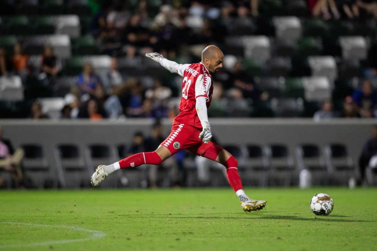 oaklandrootssc's tweet photo. Iron Man.

This past Saturday's match marks an incredible achievement for Paul "The Wall" Blanchette as he played every minute this season, while also leading the league in saves. 

Congratulations, Paul!

#KnowYourRoots https://t.co/37Lfw3Dnfn
