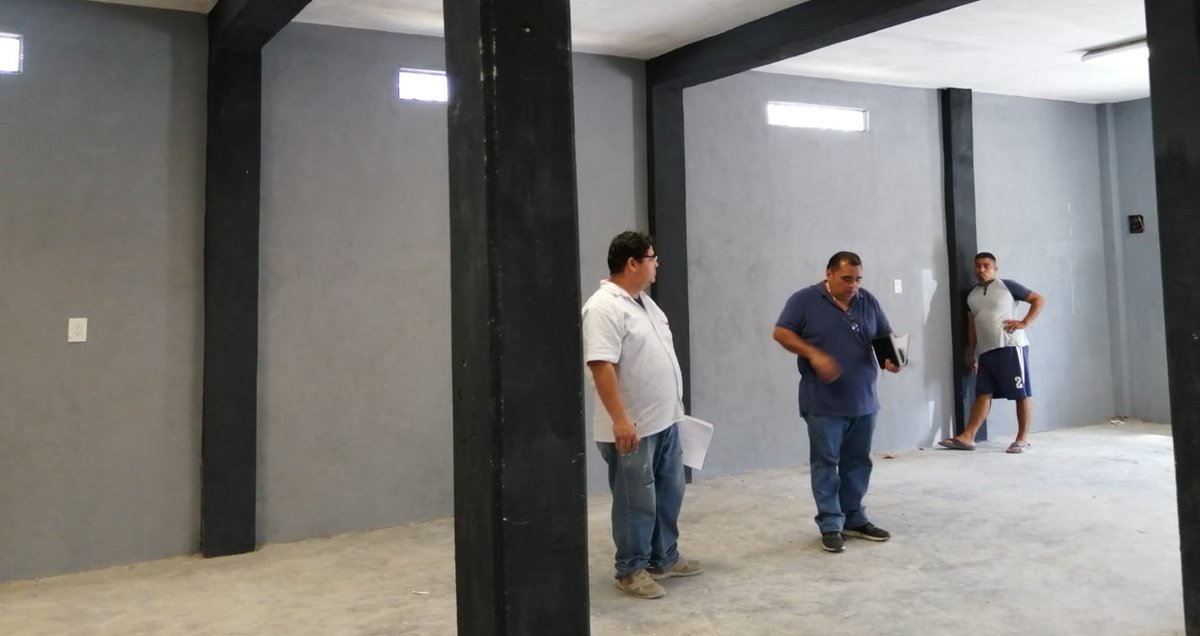 IEECampeche's tweet photo. 🟢 Como acciones preparatorias del #PEEO 2023-204, personal del IEEC realiza recorridos al interior del estado para la ubicación de las sedes para instalar los Consejos Electorales Distritales y Mpales.
Los edificios deben garantizar el acceso y seguridad del material electoral. https://t.co/aF8qfRBVMB