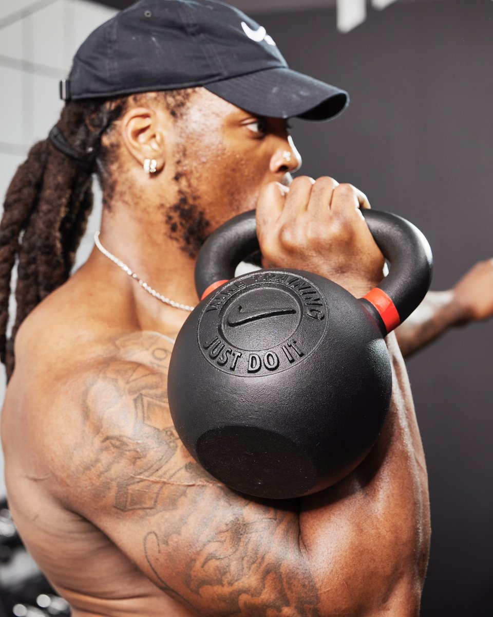 nicekicks's tweet photo. Nike is making gym equipment now? 🤯 https://t.co/05az9Bxdik