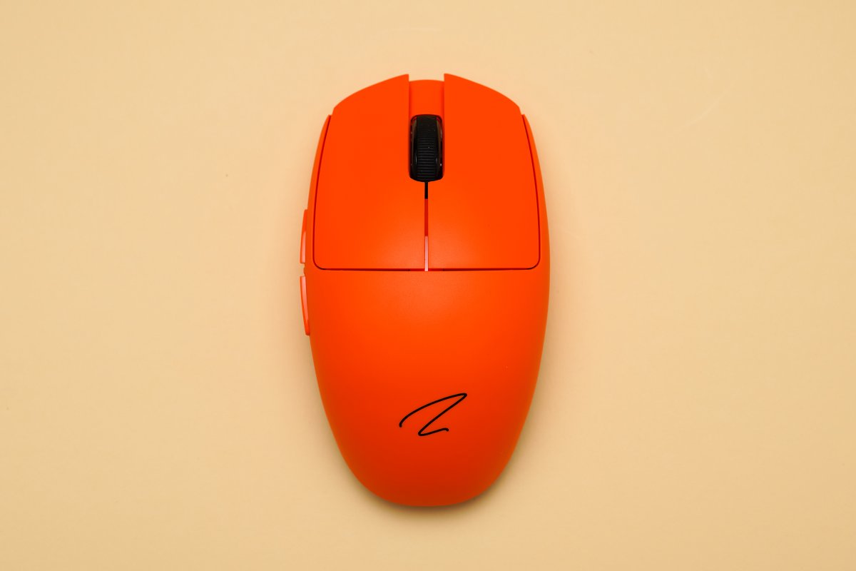 mechkeysStore's tweet photo. ZAOPIN Z1 Pro is a stunning mouse with top-quality components bringing advanced features such as a 4kHz return rate, silky smooth tracking, high DPI resolution speed, and satisfying clicking feedback. 
https://t.co/AY4XXizdkZ
#Mouse #GamingMouse #PAW3395 #PCPeripherals https://t.co/oF5hHqOQ3g