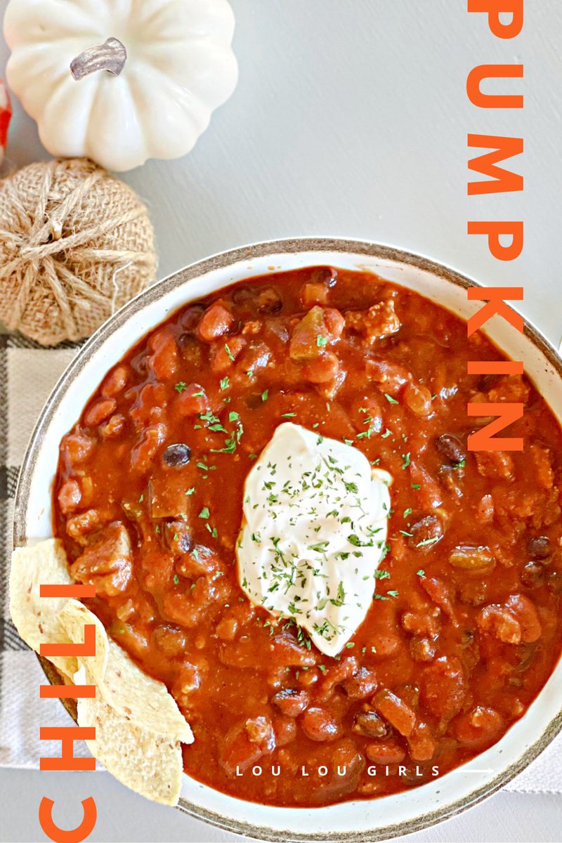 theloulougirls's tweet photo. This one pot easy pumpkin chili is ready in 30 minutes! It’s a hearty, comforting, healthy and a dish that everyone will love, even the kids!
https://t.co/Vl52DSPdUm
#food #recipes #chilirecipe #soup #souprecipe #pumpkinchili #easyrecipe #onepotrecipe #onepotmeals #dinnerrecipe https://t.co/UWQWAPTWCy