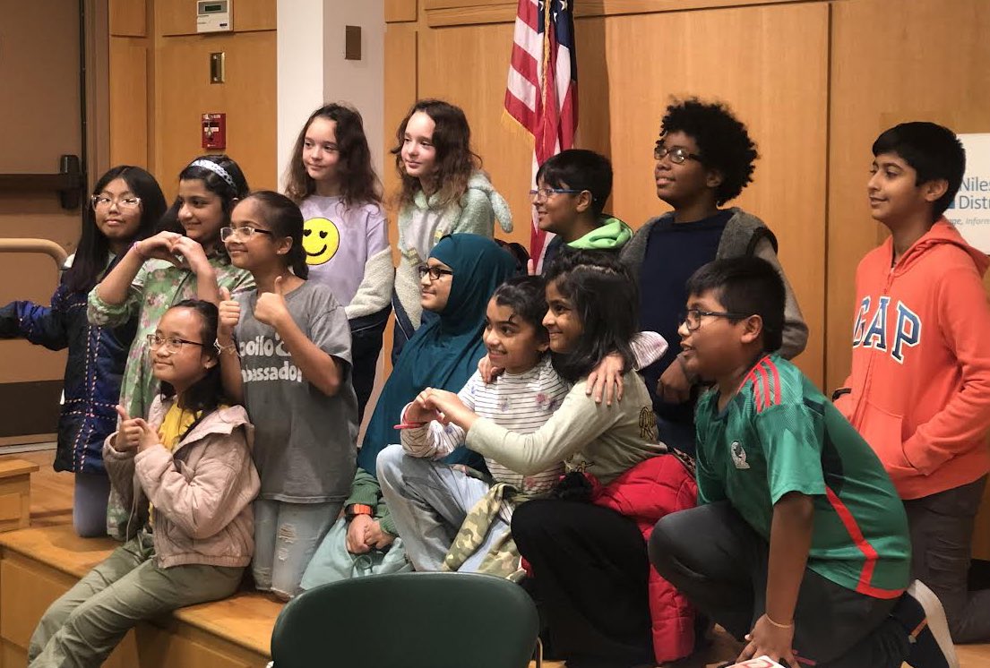 Tonight, we are celebrating Apollo’s Battle of the Books team on another win! Way to go, readers! #BFL 📚🐾💚