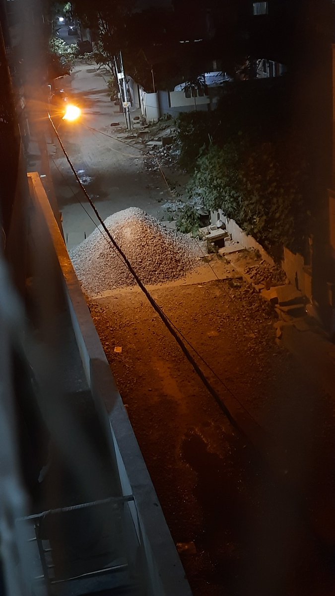 chiyanraja's tweet photo. @ICCCBengaluru team, need help in clearing the road block. Few families needs to move out of city, road has been completely blocked. It's near Bethel Nagar 1st main, seegahalli main road, Ayyappa nagar, Basavanapura krishnarajapuram https://t.co/x0XpAYSPpf