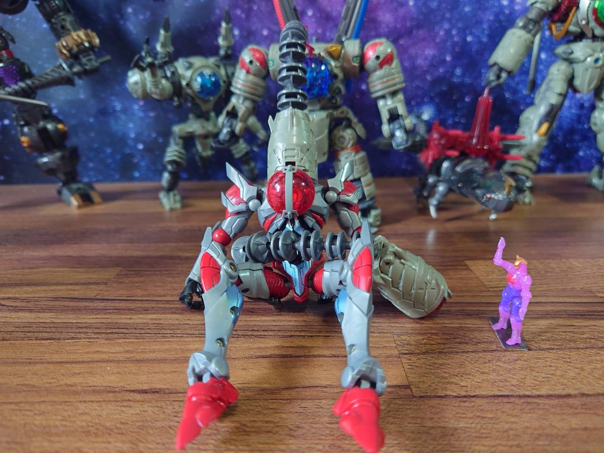 JuianFang1's tweet photo. SSSS.GRIDMANはワルダに捕らえられ、最新の洗脳装置で洗脳され、記憶が甦る！危！ ！

#ダイアクロン
#diaclone
#Waruda https://t.co/ij2FR83VJb