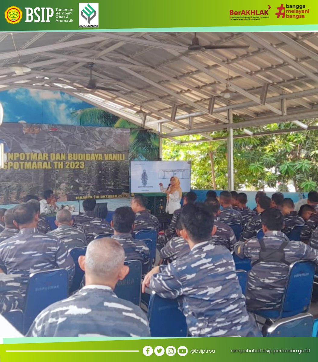 brmprempahobat's tweet photo. Rabu (18/10) Balai Pengujian Standar Instrumen Pertanian Tanaman Rempah, Obat dan Aromatik (BSIP TROA) dengan TNI Angkatan Laut bekerjasama menyelenggarakan kegiatan Bimbingan Teknis (Bimtek) budi daya vanili terstandar. (Azwar/BSIP-TROA)
#bsip
#bsiptroa
#majumandirimodern https://t.co/5yjrZEvU7F