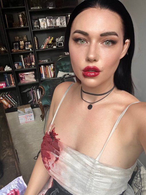 I eat boys. https://t.co/cpZk1MZF6M