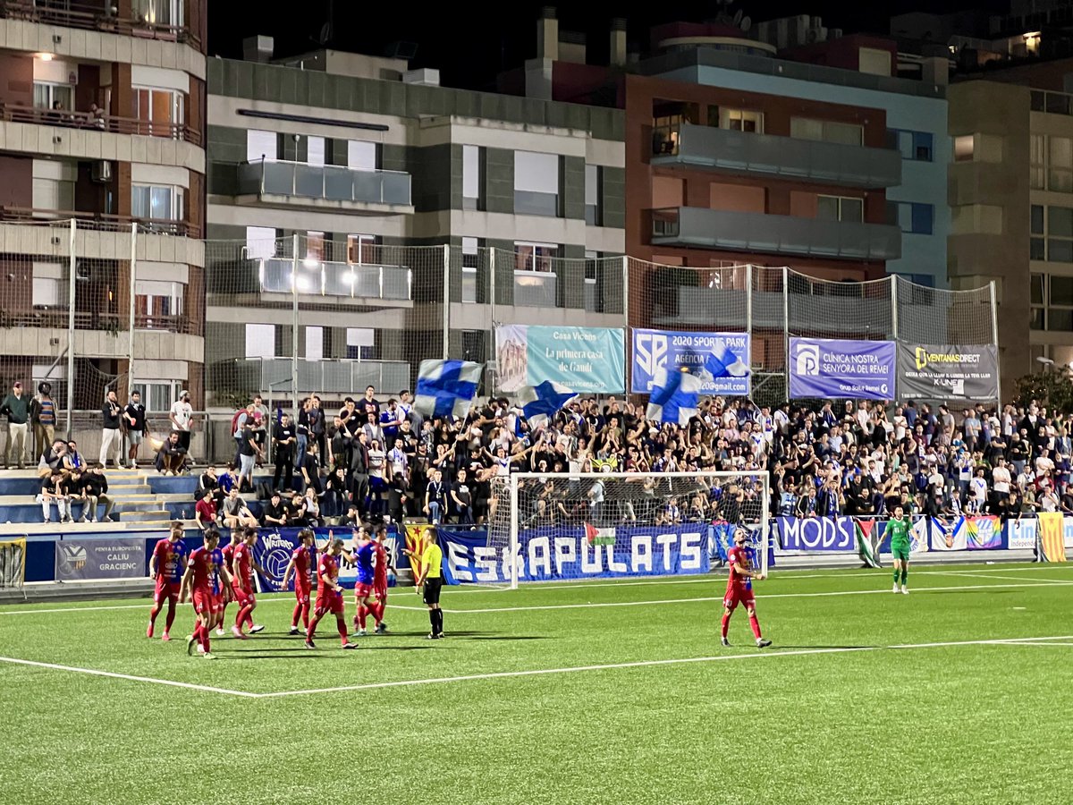 Europa 0-2 Olot

La @UEO1921, a la final de la Copa Catalunya per primera vegada!

#CopaCat