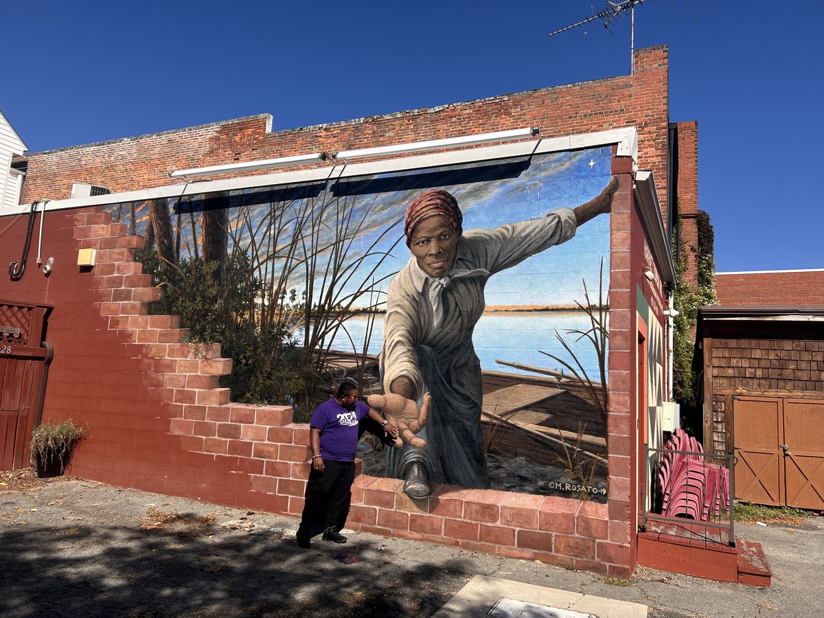The Center for Diversity and Inclusion hosted a trip to the Harriet Tubman museum in Cambridge, MD on October 13, 2023. Students embarked on a tour following Tubman's legacy, guided by Alex and Lisa Green.