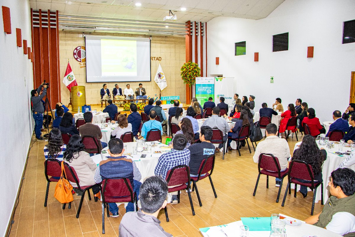 ¡La Libertad se suma al desafío de la innovación abierta! 💡🚀
Con una exitosa convocatoria se vivió la Cumbre de Innovación Abierta . #LaLibertadInnova, evento de lanzamiento de la segunda versión del Programa de Innovación Abierta OPEN TECH. #QuintilValley