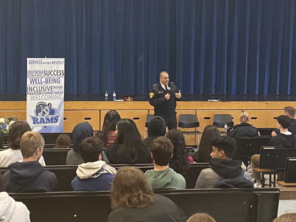Ajax High School (@ajaxhigh_school) on Twitter photo Honoured to host Ajax HS alumni and DRPS Police Chief Peter Moreira this morning to speak about careers in policing and answer some fantastic student question about policing in the Durham Region. <a href="/Chief_Moreira/">Peter Moreira</a> <a href="/DDSBSchools/">Durham District School Board (DDSB)</a> <a href="/DRPS/">Durham Regional Police</a> Honoured to host Ajax HS alumni and DRPS Police Chief Peter Moreira this morning to speak about careers in policing and answer some fantastic student question about policing in the Durham Region. <a href="/Chief_Moreira/">Peter Moreira</a> <a href="/DDSBSchools/">Durham District School Board (DDSB)</a> <a href="/DRPS/">Durham Regional Police</a>