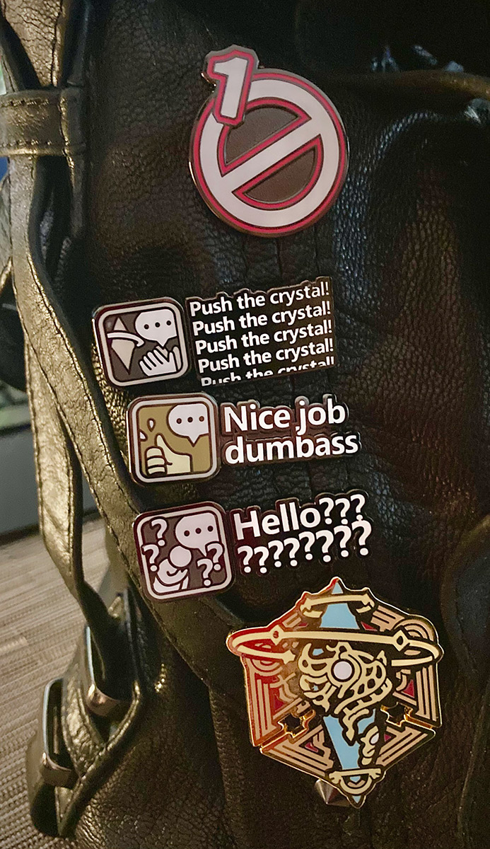 Okolnir's tweet image. due to no one making crystalline conflict merch, i made these for myself 

if you want some for yourself you can get them here :3 ⬇️
shop.shilin.net/products/ffxiv…