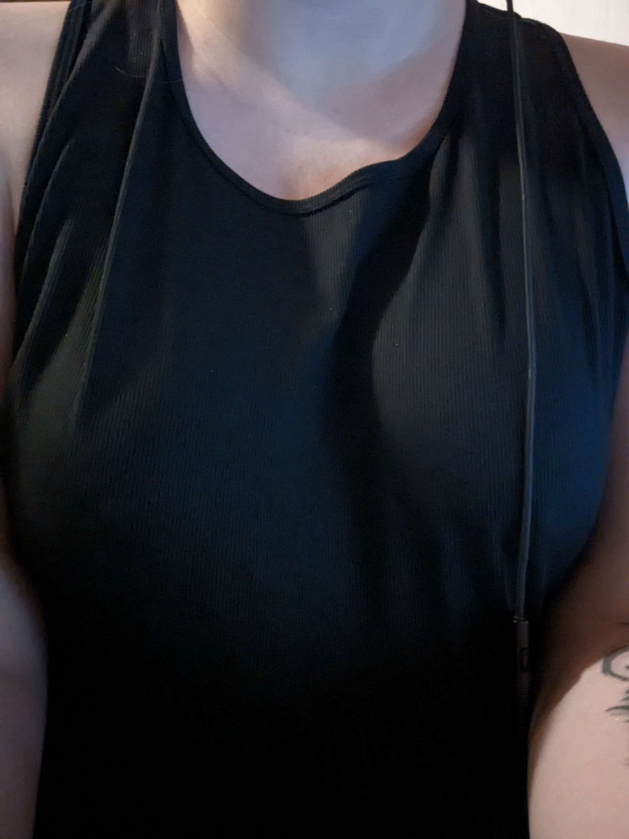 🔥 ClutzyMina 🔥 《AVtuber》 tweet media