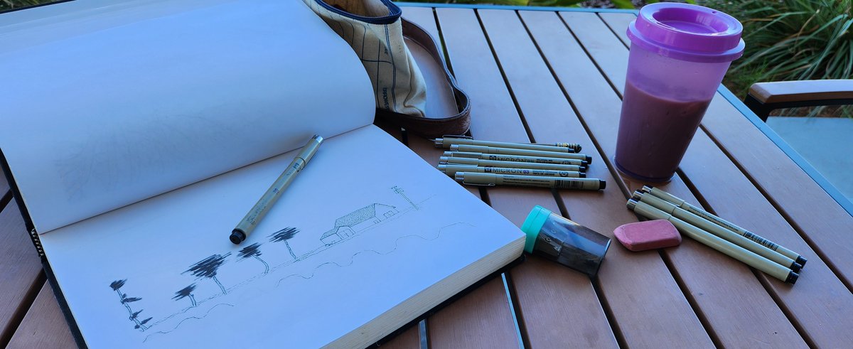 rydlmstr's tweet photo. Starting a new doodle.

#riddletreestudio 
#littlehouseontheslough https://t.co/5VDSBDwnyy
