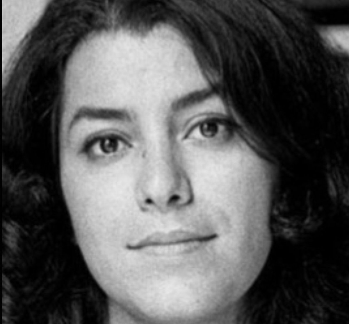 FideuetF's tweet photo. L'educació és una arma de
construcció massiva.
Marjane Satrapi
#aforismes #satrapi
#ff_satrapi #ff_educacio https://t.co/1g5GhA5bpN