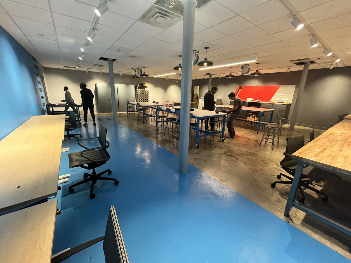 IISD STEM & Innovation (@iisd_ilearn) on Twitter photo 🥁 DRUMROLL🥁 Officially unveiling the <a href="/IrvingBowie_MS/">Bowie Middle School</a> VILS lab! In a little over 2 hours, teams from <a href="/dpvils/">Verizon Innovative Learning Schools</a> <a href="/ASU/">Arizona State University</a> <a href="/HeartofAmericaF/">Heart of America</a> made this amazing learning space happen! Just some finishing touches and the lab will be ready for <a href="/IrvingISD/">Irving ISD</a> sts! 🥁 DRUMROLL🥁 Officially unveiling the <a href="/IrvingBowie_MS/">Bowie Middle School</a> VILS lab! In a little over 2 hours, teams from <a href="/dpvils/">Verizon Innovative Learning Schools</a> <a href="/ASU/">Arizona State University</a> <a href="/HeartofAmericaF/">Heart of America</a> made this amazing learning space happen! Just some finishing touches and the lab will be ready for <a href="/IrvingISD/">Irving ISD</a> sts!