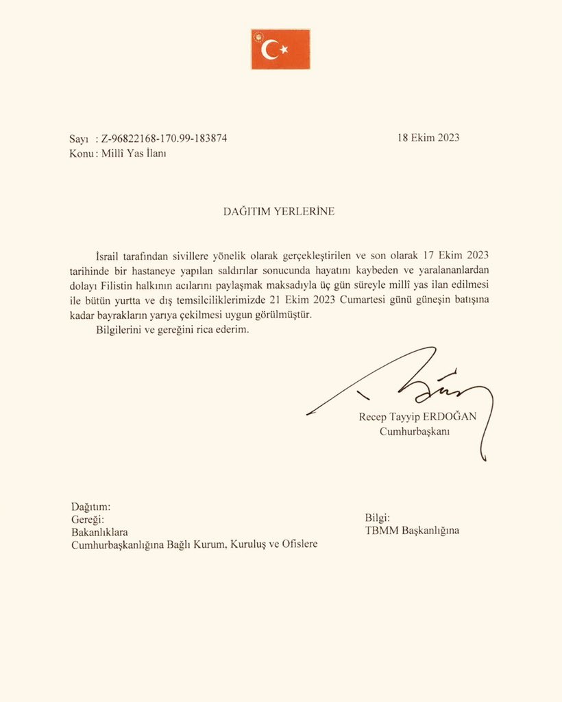 Yusuf__Tekin's tweet photo. Tüm dünyanın gözü önünde utanmadan, sıkılmadan hayasızca insanlık suçu işleyen İsrail'in menfur saldırılarında yaşamını yitiren Filistinli kardeşlerimiz için 3 gün süreyle milli yastayız.

Çocuk, yaşlı, hasta demeden masum insanları hedef alan İsrail'i bir kez daha kınıyor, hayatını kaybeden Filistinli kardeşlerimize Allah'tan rahmet diliyorum.

Destek ve dualarımız Filistinli kardeşlerimizle.