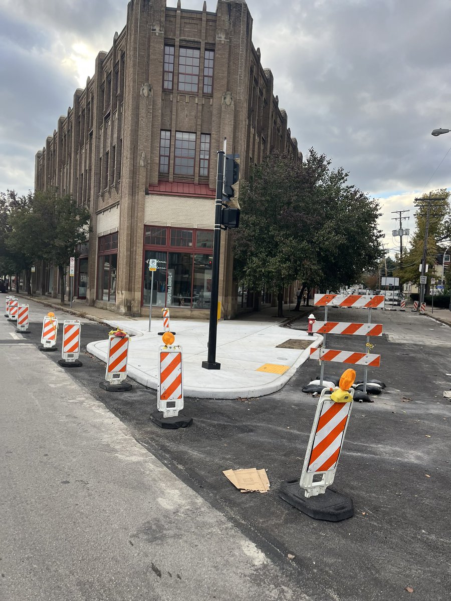 These bump outs should be commonplace at every “pointy” intersection. Love this!