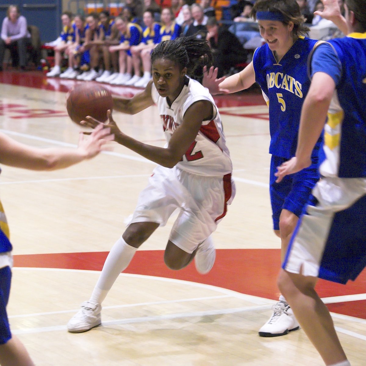 We can tell you from experience: things are in good hands when Uzoma is in charge. 

Wesmen Athletics congratulates <a href="/Wesmen_WBB/">Wesmen Women’s Basketball</a> alum <a href="/UAsagwara/">Uzoma Asagwara</a> on their appointment to Deputy Premier and Min. of Health in the new <a href="/mbndp/">Manitoba's NDP</a> government Cabinet announced today. 

#WePlayForWinnipeg