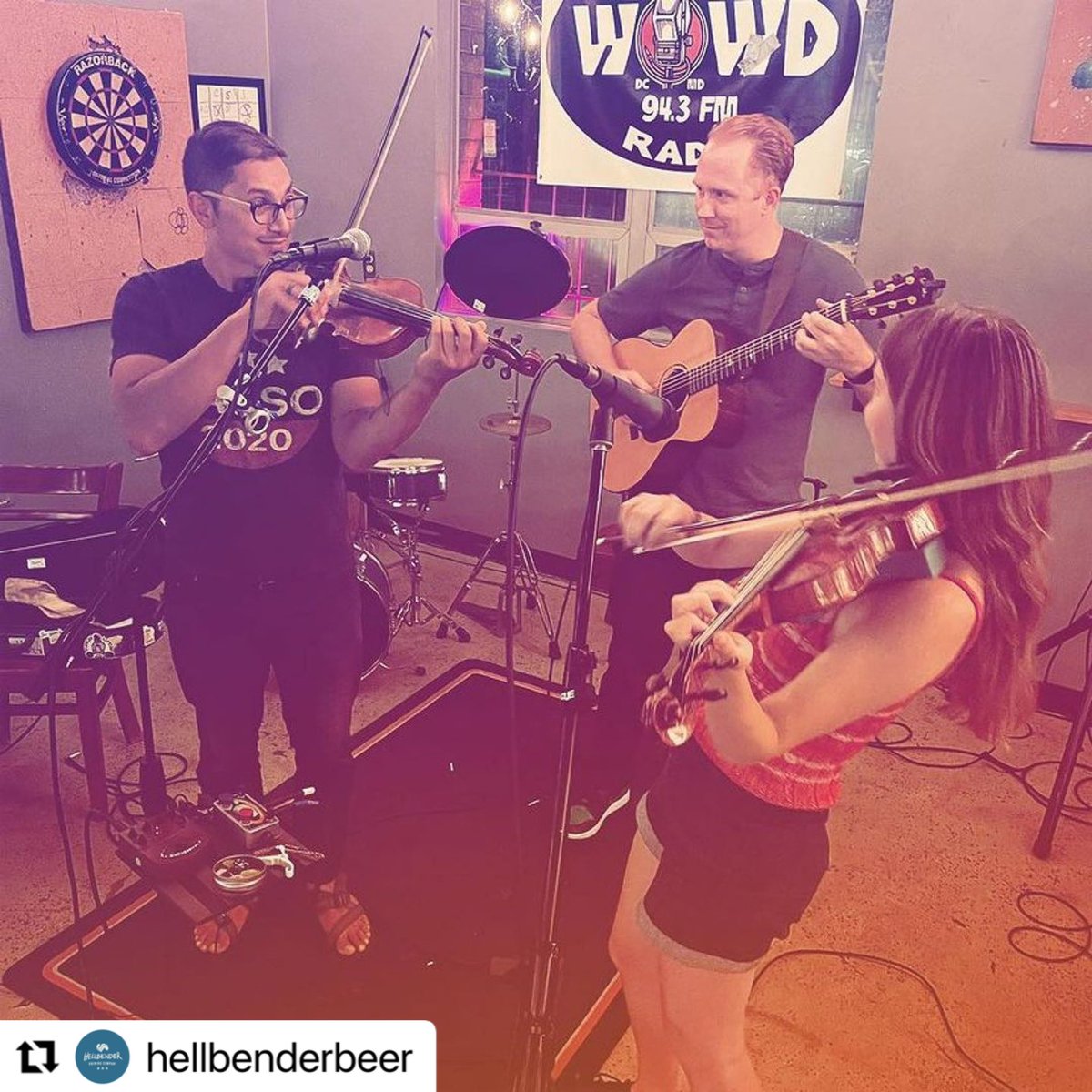 TheParksMainSt's tweet image. 📣@HellbenderBeer 
・・・
Tonight’s the night for Open Mic!

$1 off drafts

Simple Bar and Grill has food delivery

We’re here 5:30-9!

.
.
.
#dcopenmic #dcbeer #hellbenderbrewery 
#Hellbenderbeer #dclivemusic #dcjams
#takomaradio #wowd #takomapark #DCevents
#independentradio