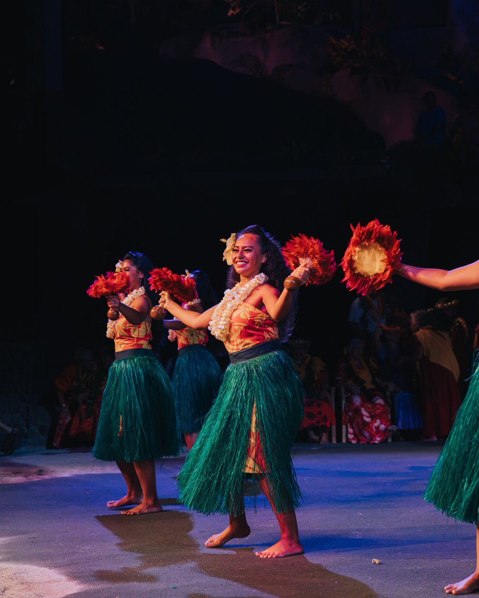 We just can't stop reliving the alumni show performance from last week, and we're here to share MORE photos all week long!  Today, we spotlight the Hawaiian section!

Drop ‘Aloha' in the comments if these photos have your heart. 🌸 🤙🏽