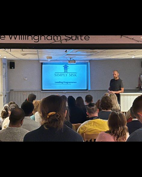 ....and that's a wrap. A fantastic evening talking tendinopathy. Thank you all in attendance we really hope you enjoyed it. Thank you @Thackleyafc for being great hosts! 👏👏