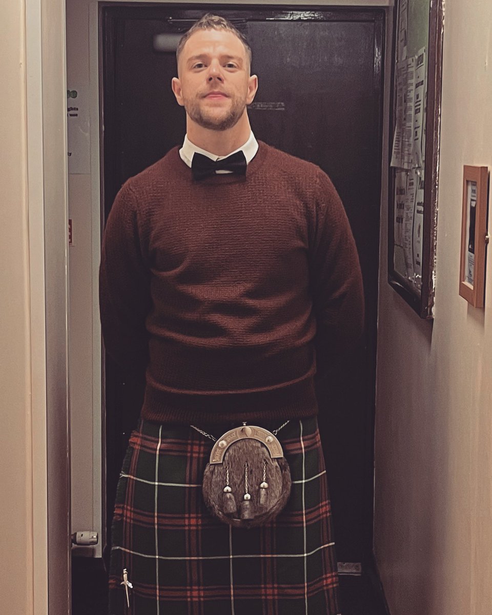 RT if you wanna see more of me in my kilt🏴󠁧󠁢󠁳󠁣󠁴󠁿
