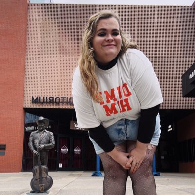 lizzi3louu's tweet photo. #NewProfilePic 🦋 https://t.co/2dAgGeRqEL