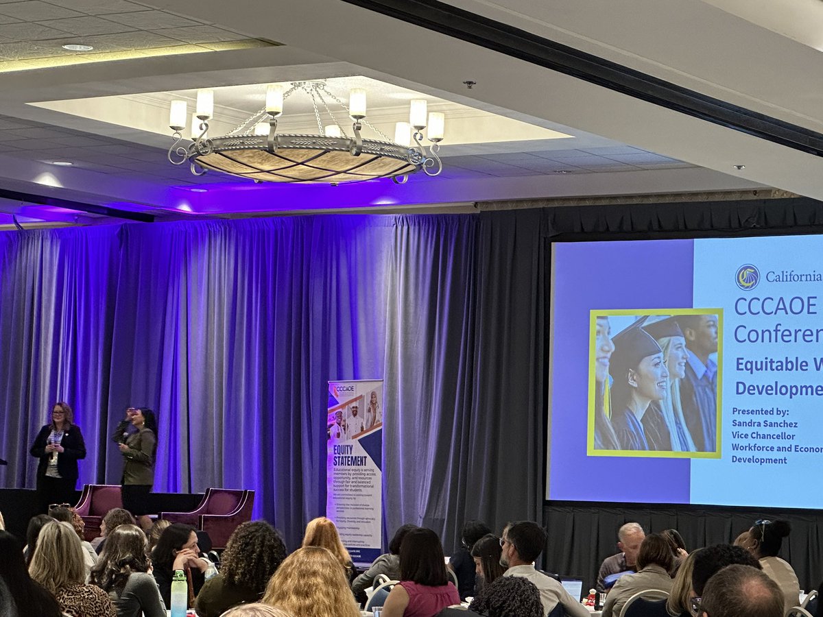 <a href="/LizNavarette/">Lizette Navarette</a> I also want to run over for a selfie with Tara Yosso 💃🏻✨ #CCCAOE23