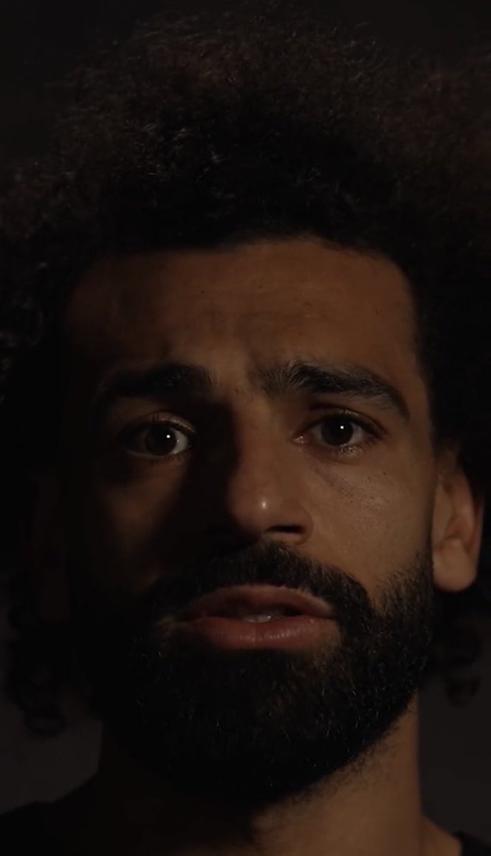 محمد #صلاح سقط من زمان. من لم يقف إلى جانبنا في ٢٠٢١، ومن قدّم، بعد ذلك، واجب العزاء بملكة عانينا من إجرام بلدها في منطقتنا، هو بالأساس نموذج ساقط لا يُعوّل عليه أصلاً. نموذج ليس ساقطاً فقط، بل شريكاً في إبادتنا كذلك، حاله كحال دعاة السلام والتطبيع والحياد.
