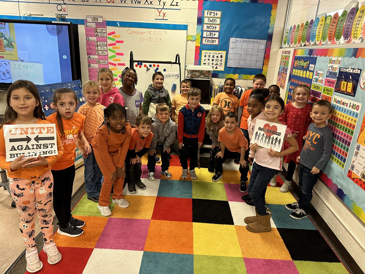 Mrs. Renee Gray tweet media