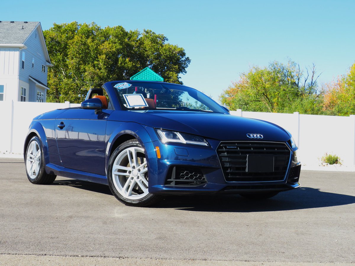 Greg_LPAS's tweet image. Every time I  drive one I'm always taken back to the days of the Audi World Off Topic and TT forums of the past.  A great little car community back in the day.  It's always nice to remember those past days. #audi #auditt #audittroadster #ttroadster