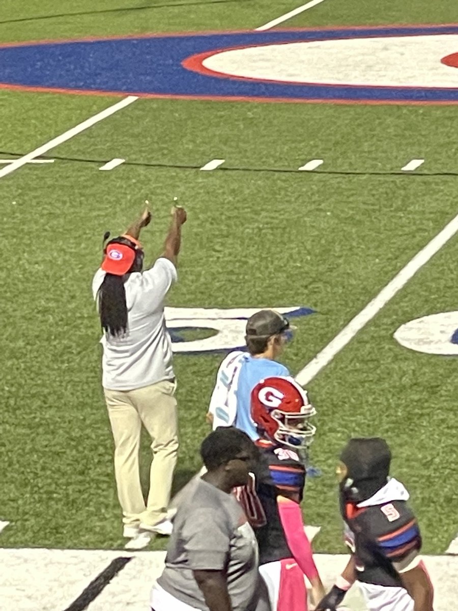 EXIT 206 Football!! That defense is attacking on all levels!!! Three games- 6 points and two shutouts!!#flightmartians!!