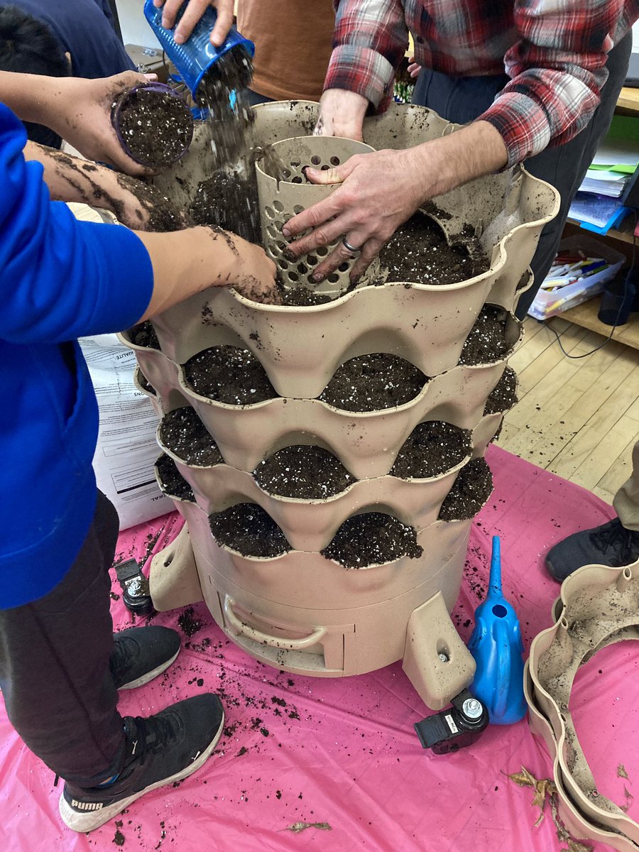 Meghan Polowin 🚀🌎🔬 tweet media