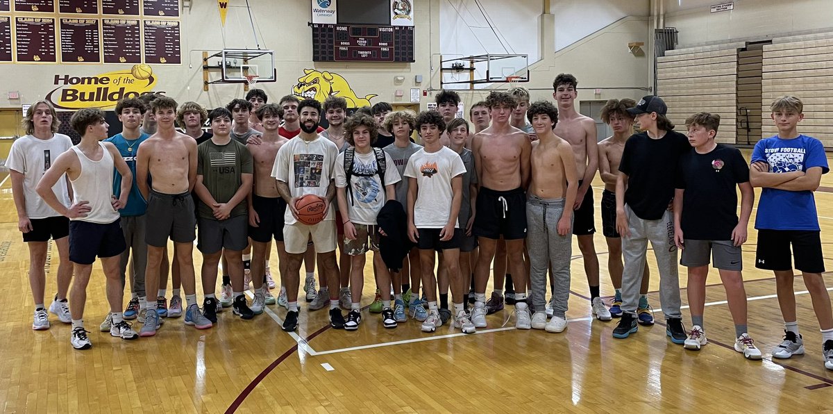 Stow Boys Basketball Alumni tweet media