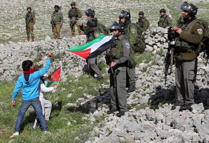 El Movimiento Antorchista condena la brutal guerra que el Estado sionista de Israel, respaldado por el imperialismo estadounidense, ha lanzado contra el pueblo de Palestina.

#SolidaridadConPalestina