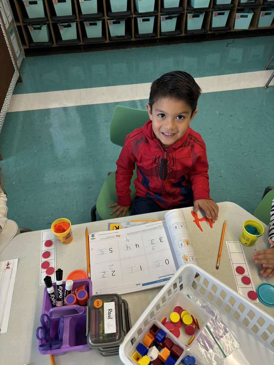 Kate Barrera tweet media