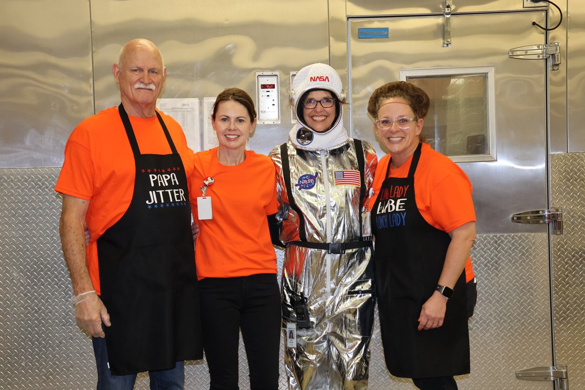 Laura Bush Elementary tweet media